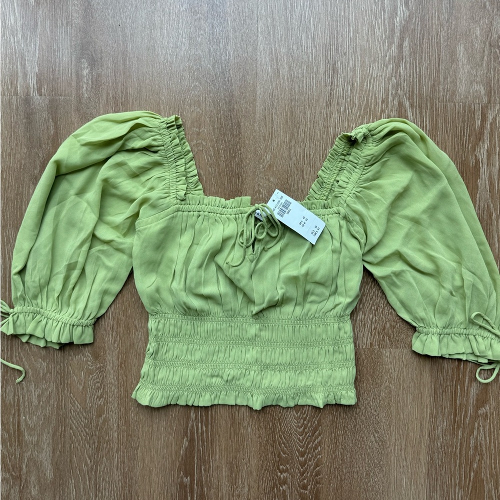 NWT Abercrombie & Fitch Green Cropped Blouse